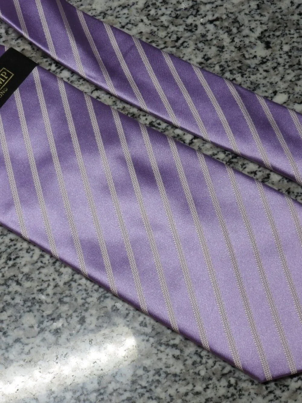 DONALD J TRUMP TIE New With Tags RARE